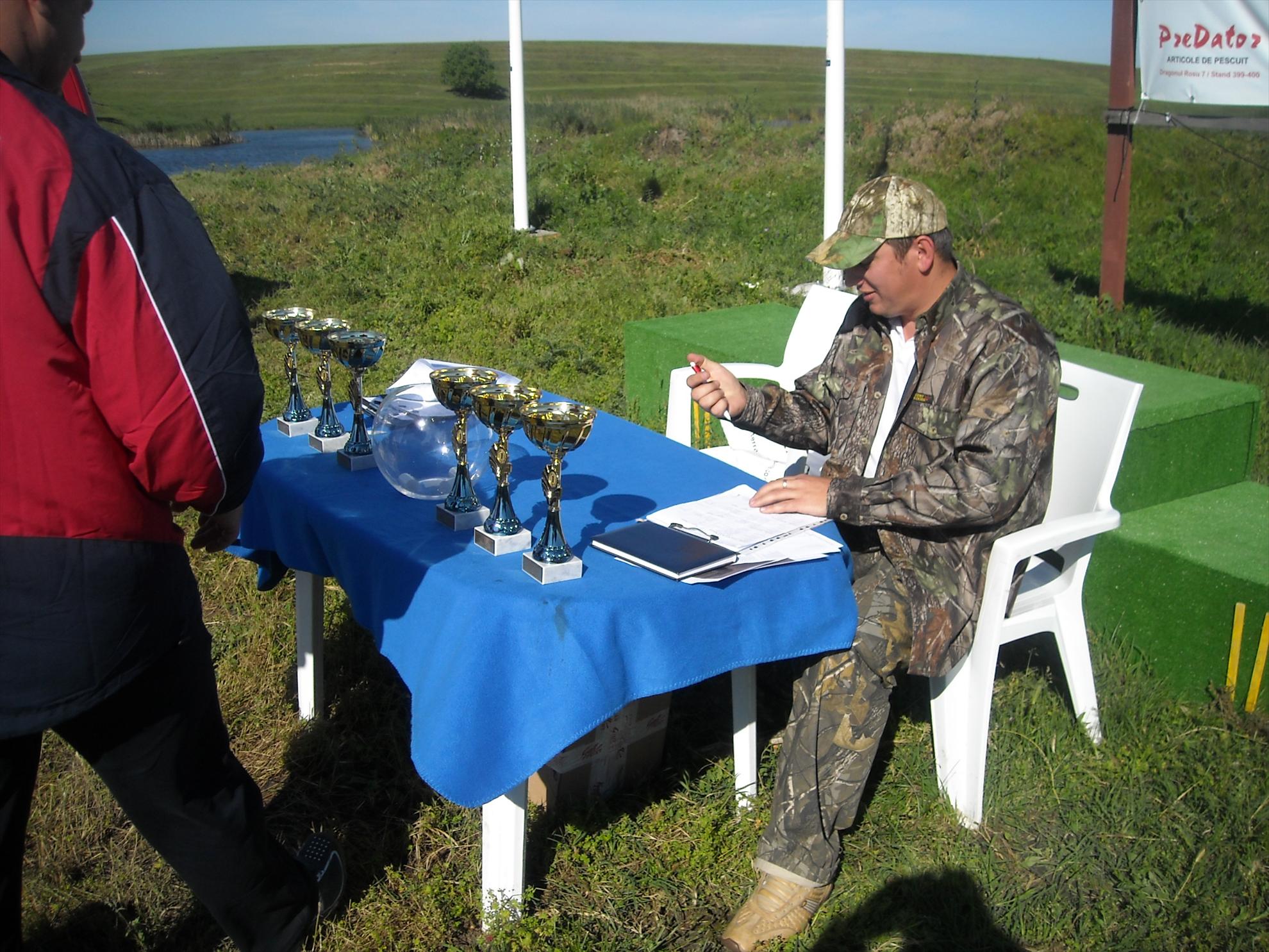 CN-2010-Chiroiu - dscn42781.jpg